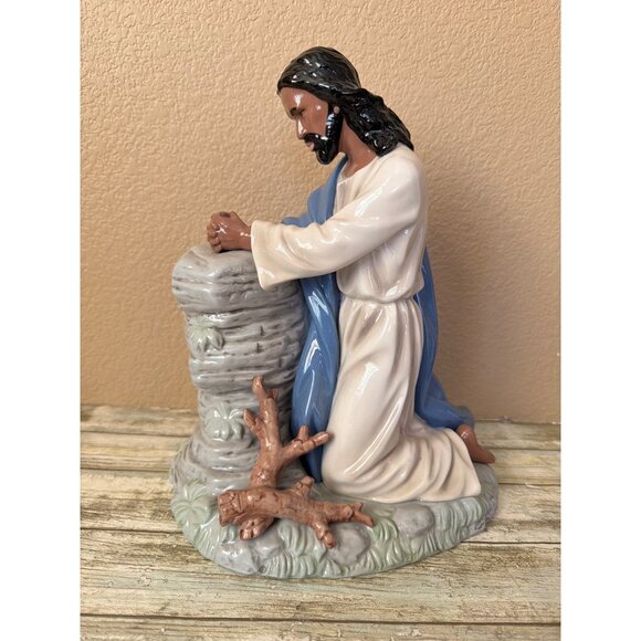 Other - Black Jesus Praying in Garden of Gethsemane Heavy Ceramic Religious Decor 12"